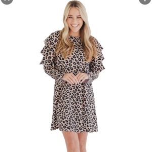 Brand new with tags Simply Southern Leopard Ruffled dress in the size XXL.